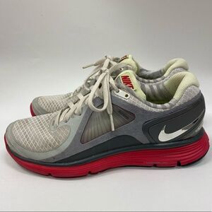 NIKE Women’s Lunar Eclipse Grey and pink running shoes